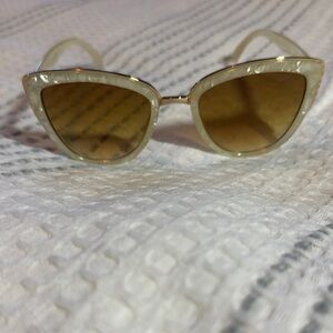 Steve Madden Cream and Gold Cat-Eye Glasses